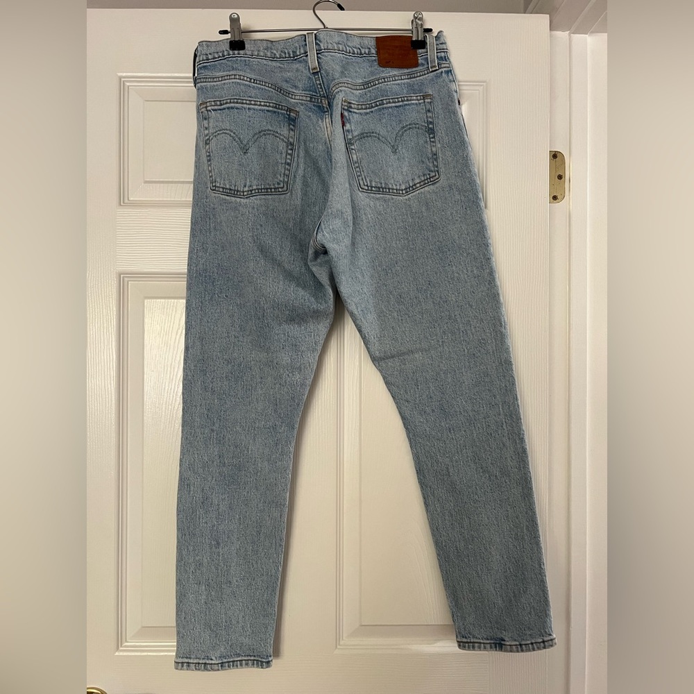 Classic Light Blue Women’s Levi’s - Picture 2 of 7